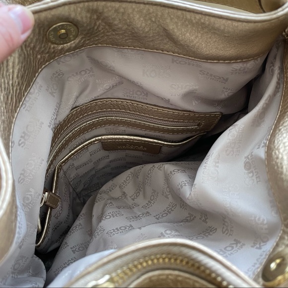 Michael Kors Purse; Designer Leather Bag with Multiple Pockets; Gold Purse - Picture 6 of 6